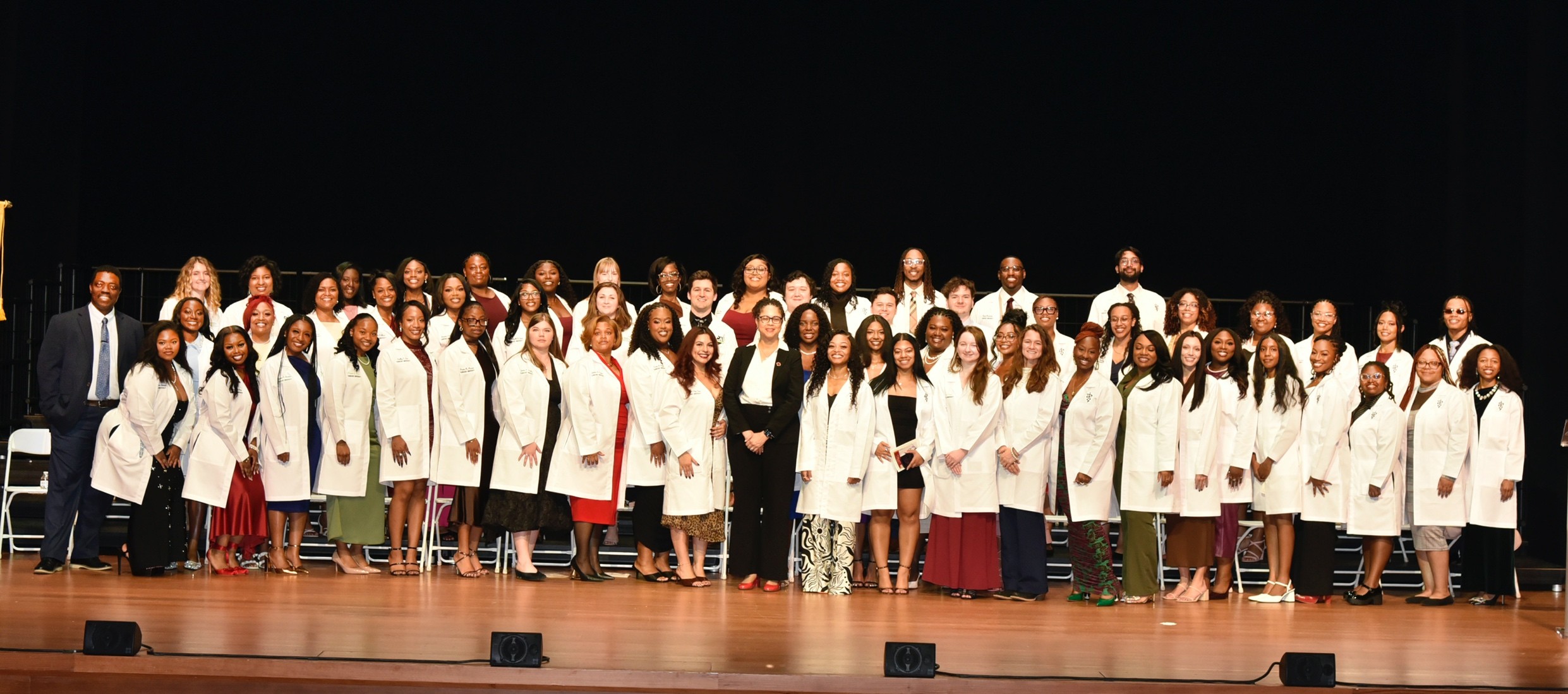 Group picture of White Coat students