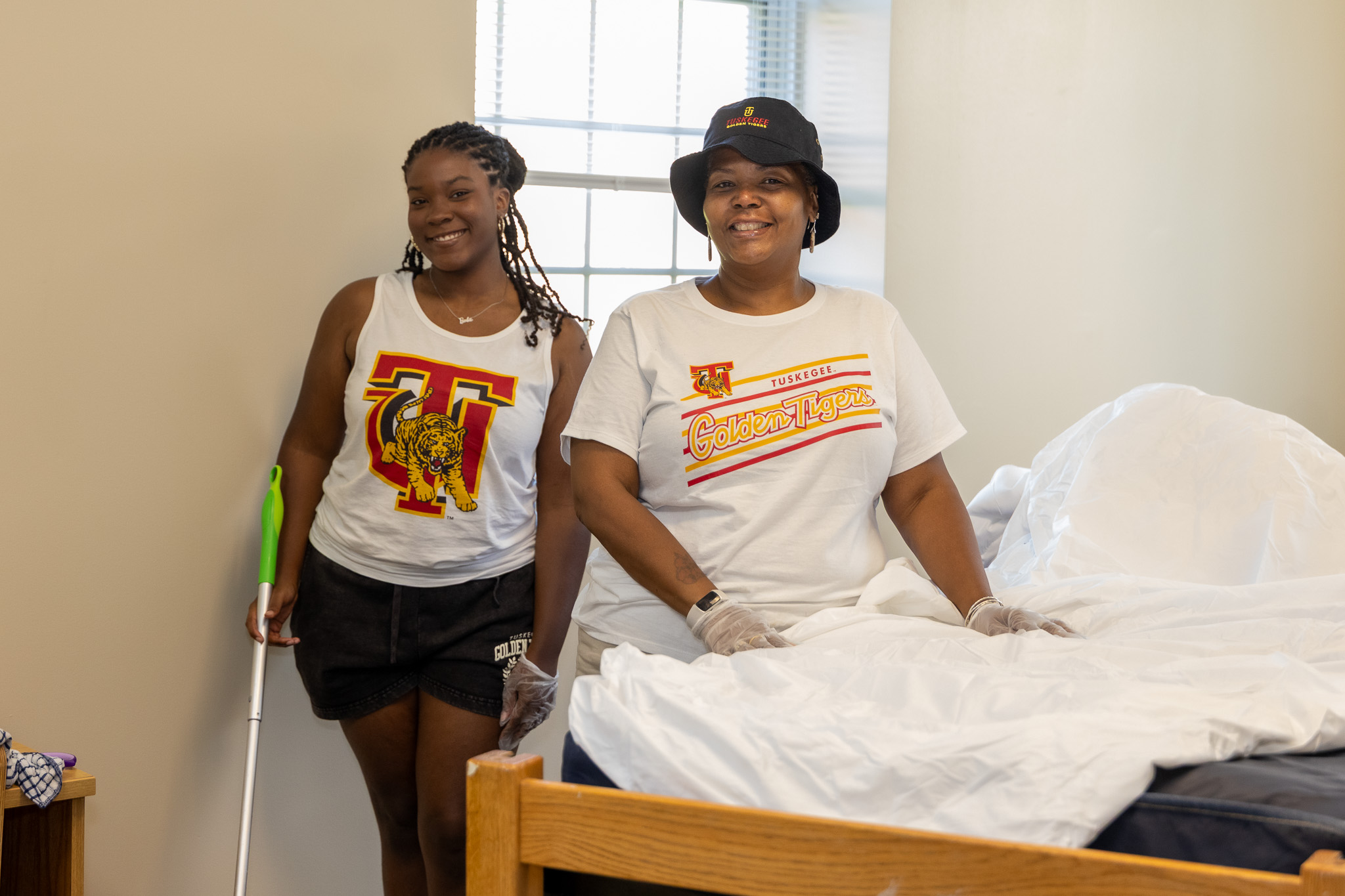 New students making their beds