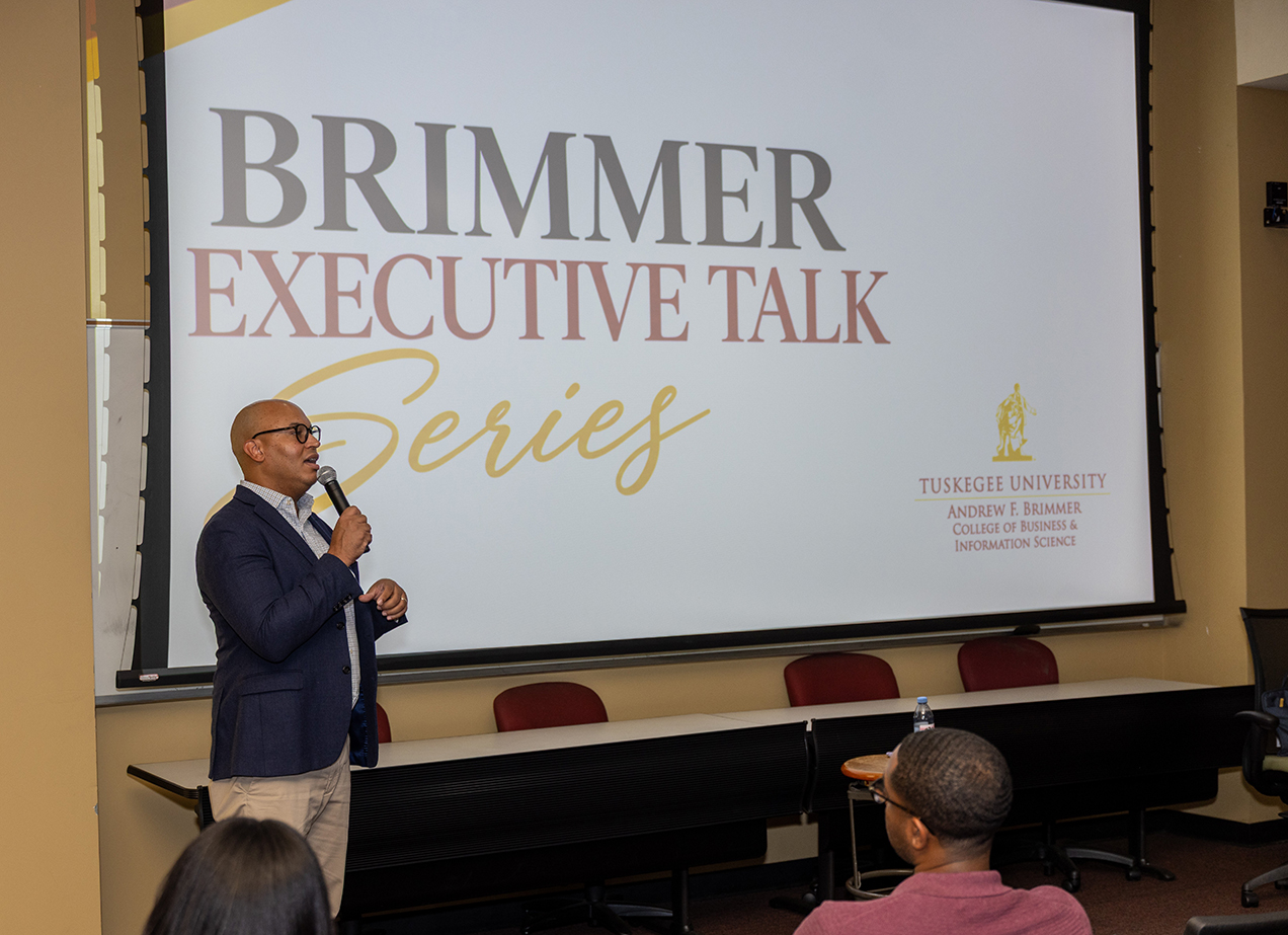 Carrington M. Carter gives presentation to students in Brimmer auditorium